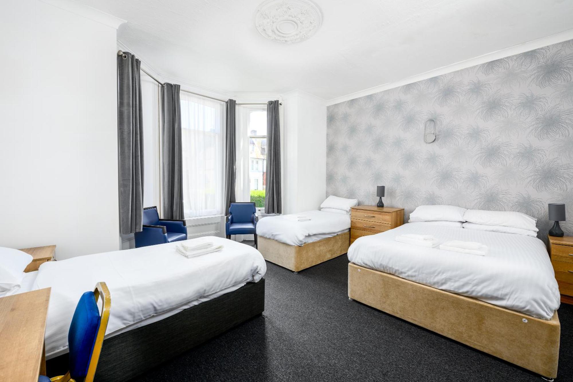 Sands Hotel 3*