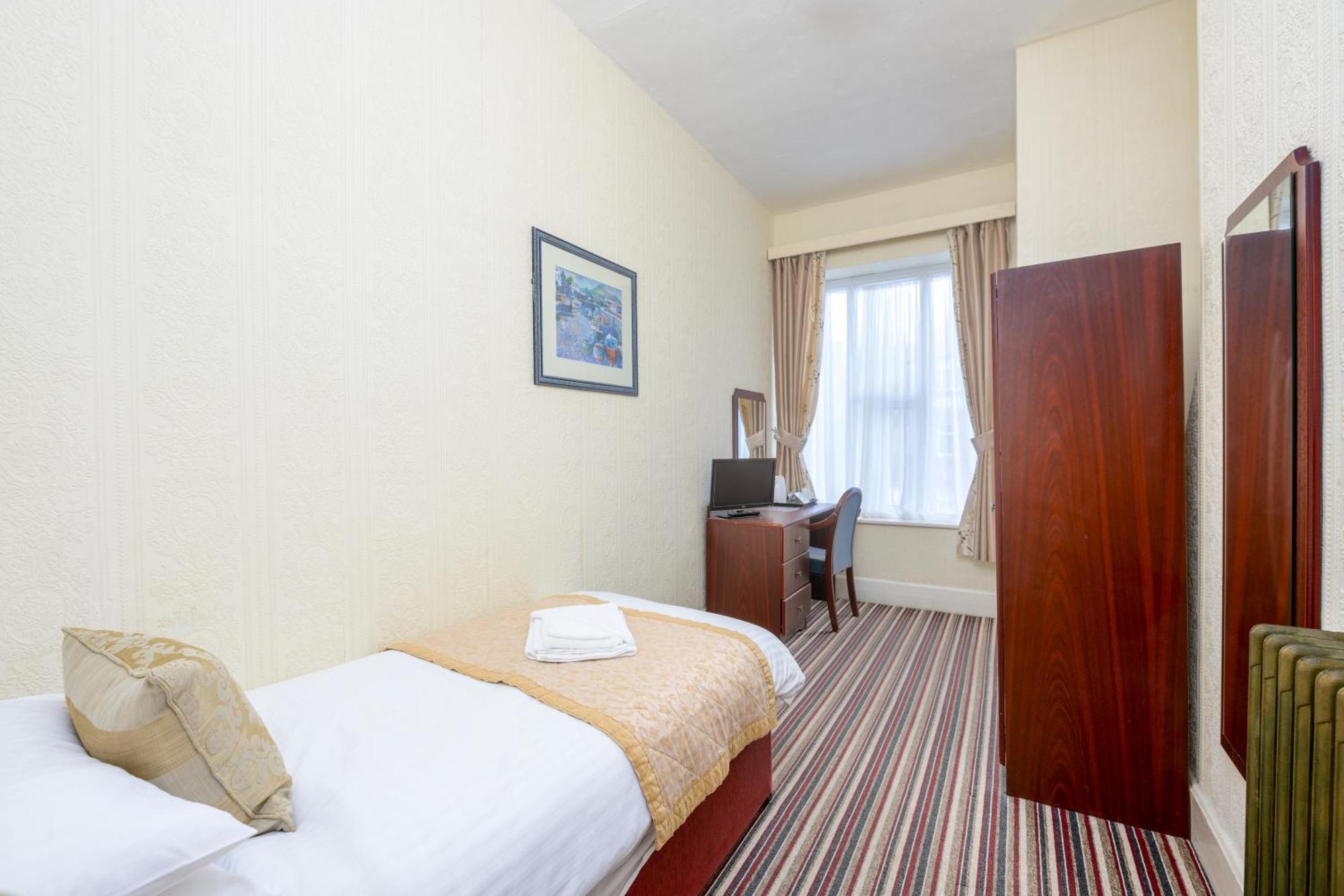 Sands 3*