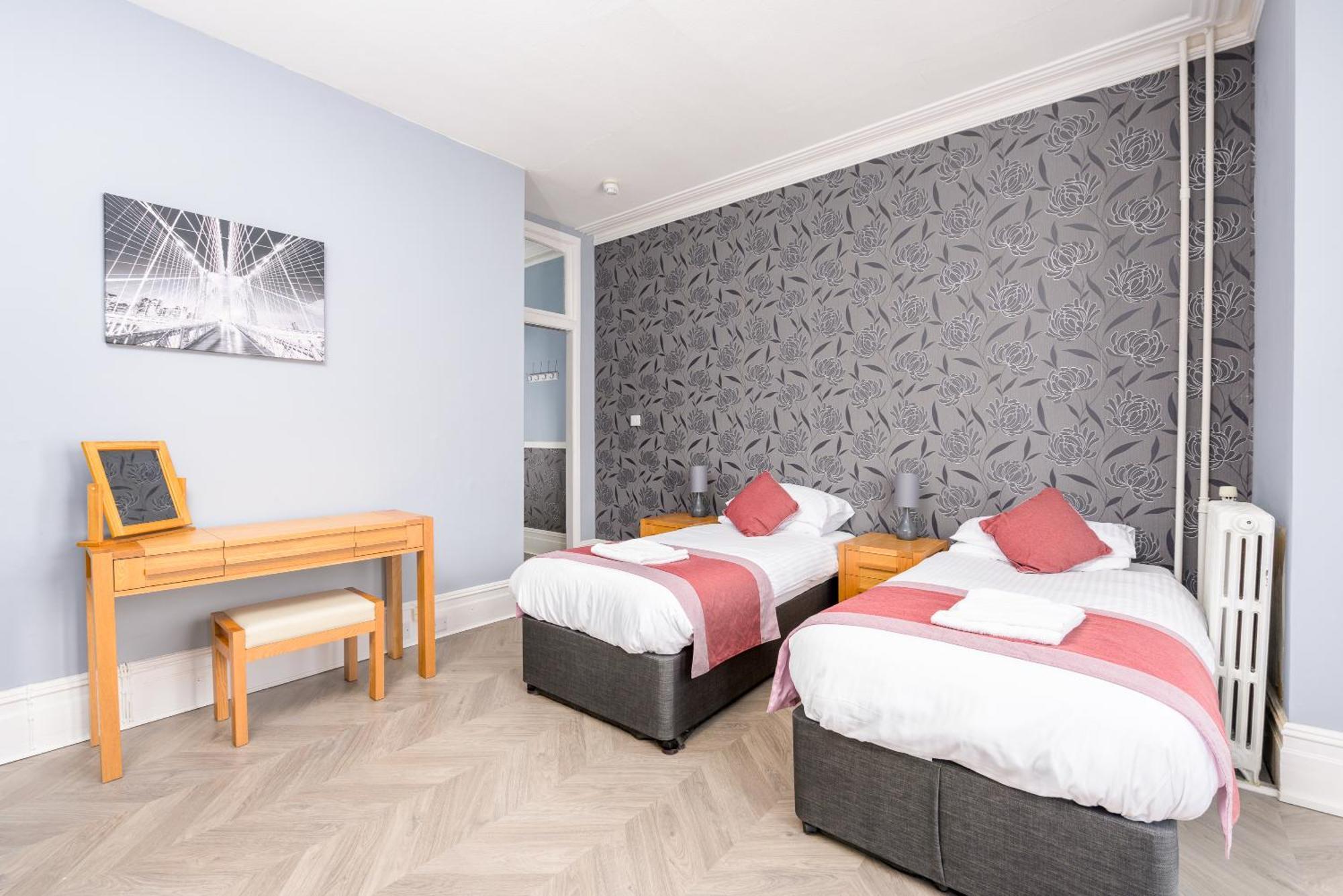 Sands 3* Bournemouth