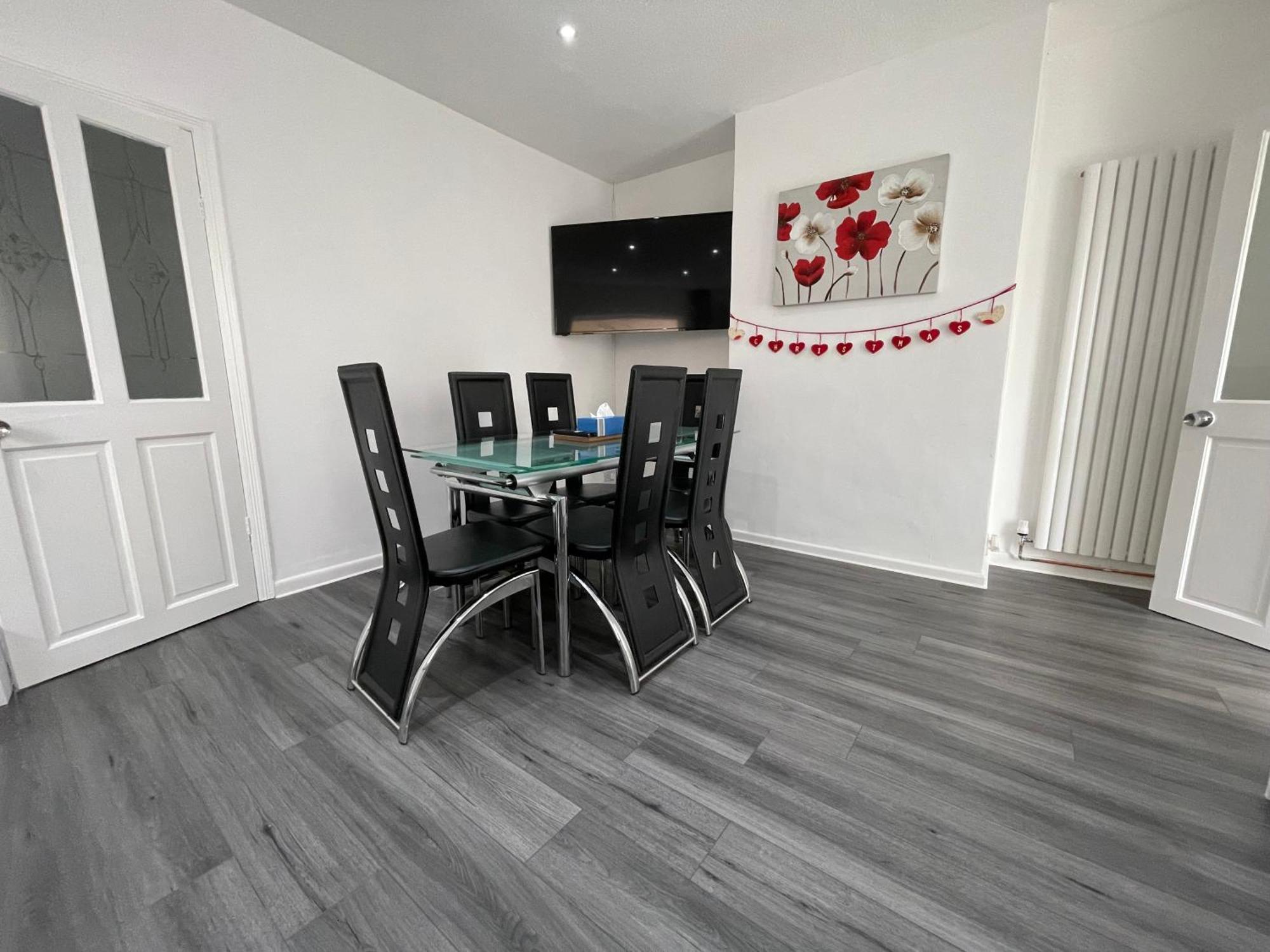 House In And Poole Holiday home *