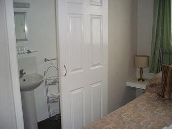 The Claremont Guest house Bournemouth