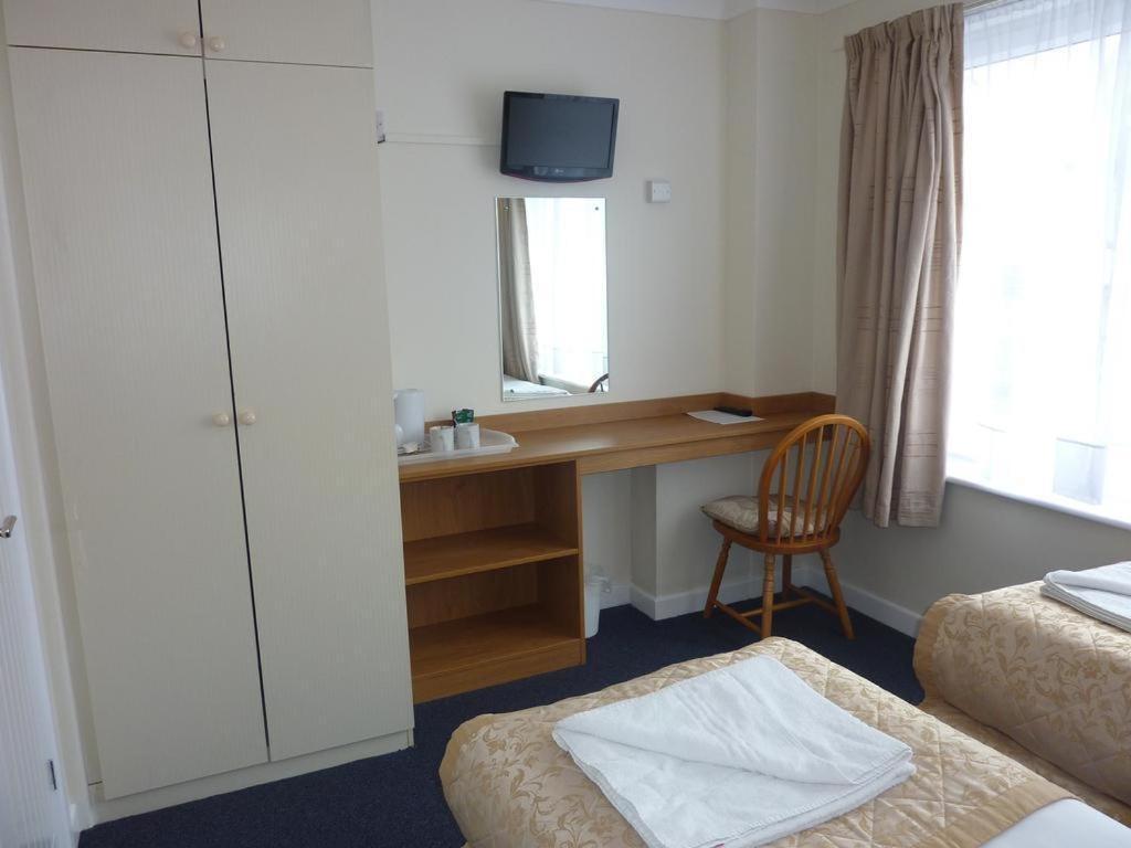 Hotel Serenity Bournemouth