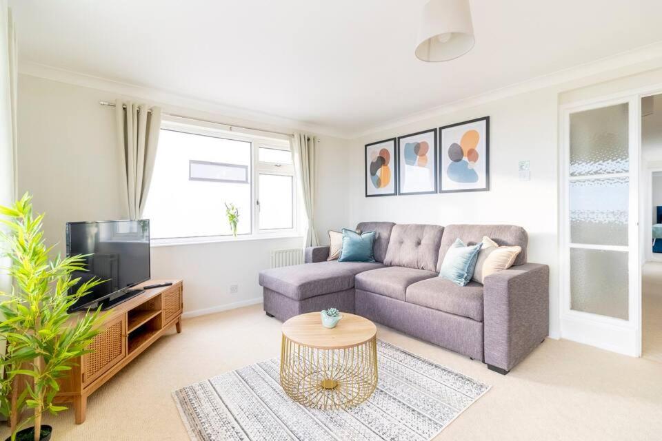 Apartment Incredible Sea View 2 Bedroom *