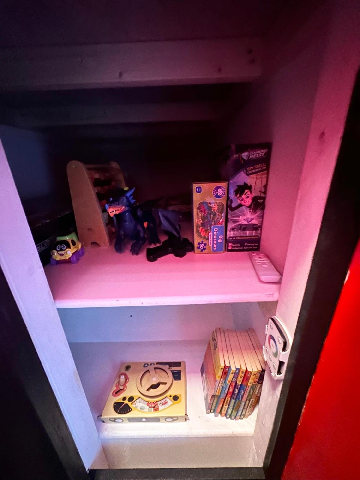 The Secret Agent - Brought To By Coastline Retreats - Brand New - 2 Mins Walk To - Childrens Play Den - Pool Table - Time Crisis Arcade Machine Bournemouth