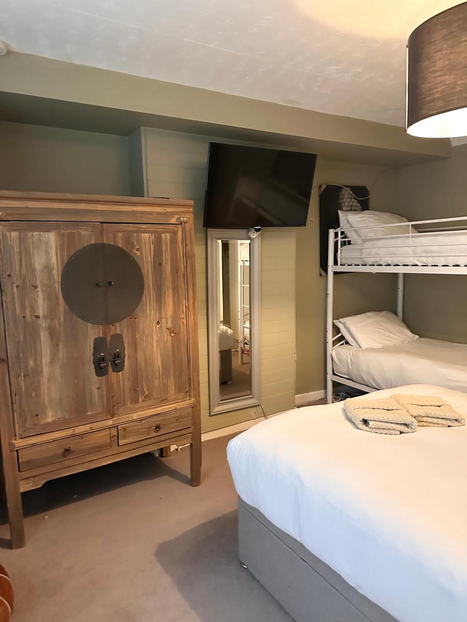 La Di Da Town Guest house