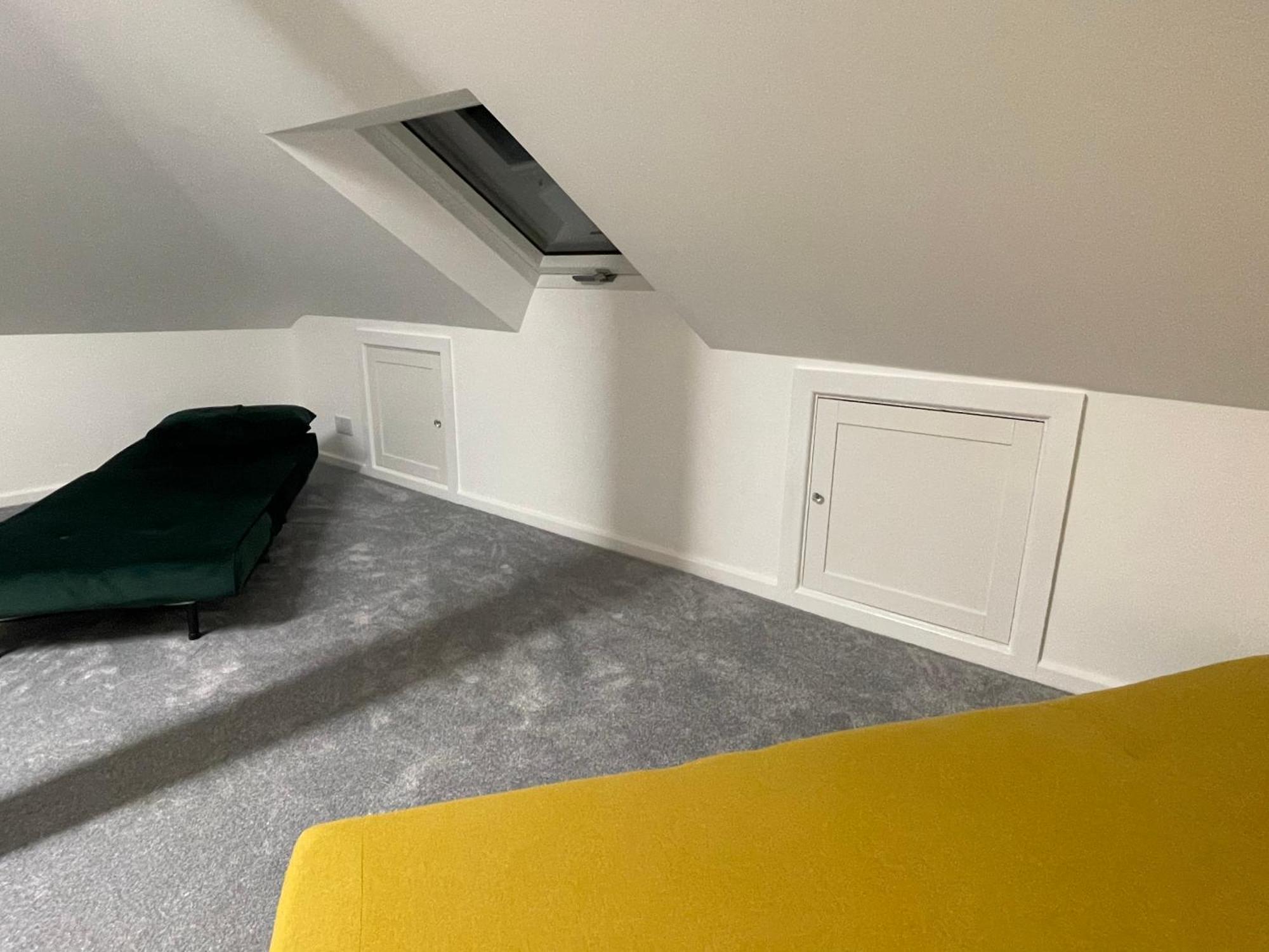 Serenity House, Free Parking, Sleeps 6, Plus Free Stay For 2 Children On Sofa Beds, Near The Beach Restaurant And City Centre, Guests Recommend It