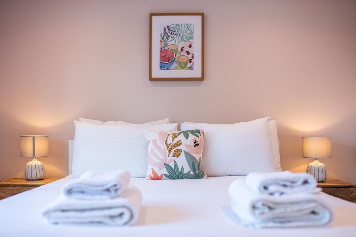 Hot Tub, Games & Cinema In Bournemouth, Excellent Ratings On Other Sites Holiday home Bournemouth