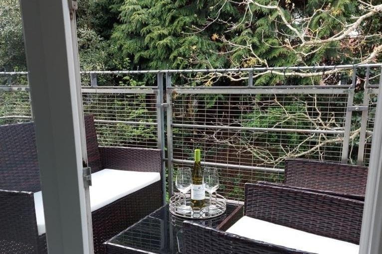 Bournecoast - With Lift, Parking And Balcony Near Sandy Beaches - Fm1586 Apartment Bournemouth