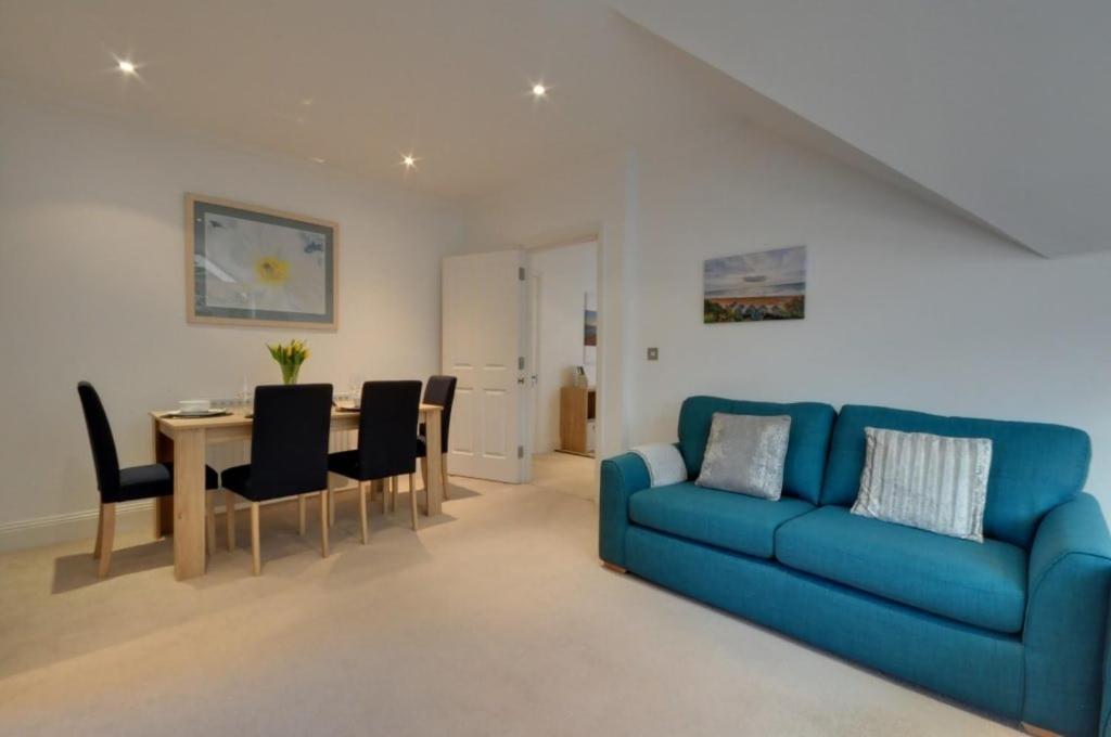 Bournecoast - With Lift, Parking And Balcony Near Sandy Beaches - Fm1586 Apartment *