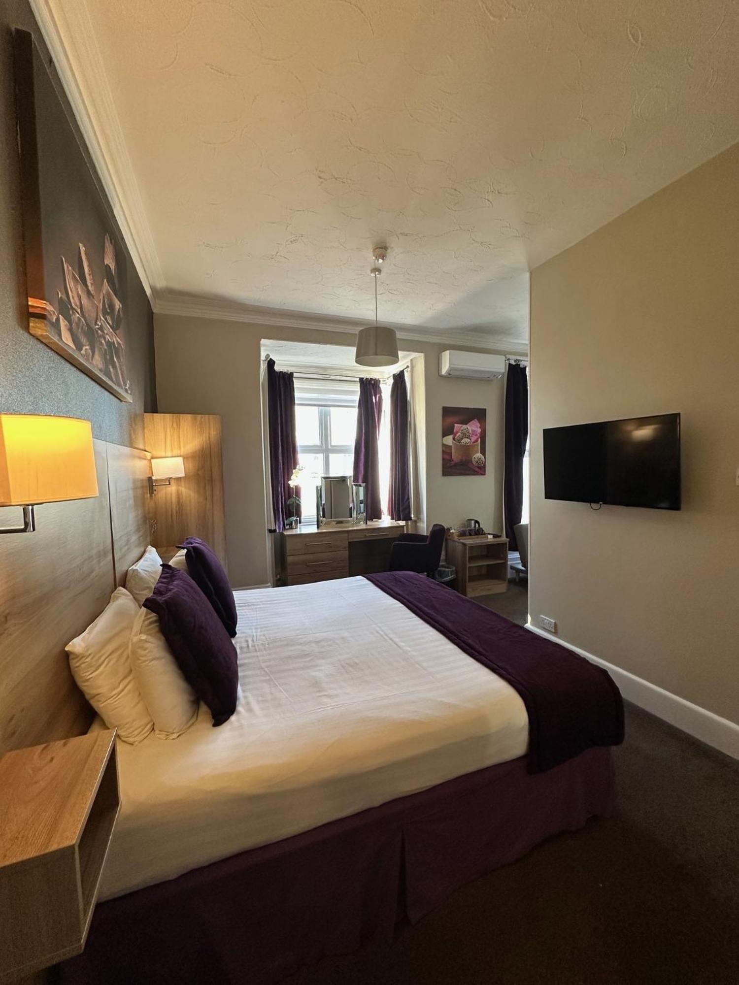 The Chocolate Box Hotel 4*
