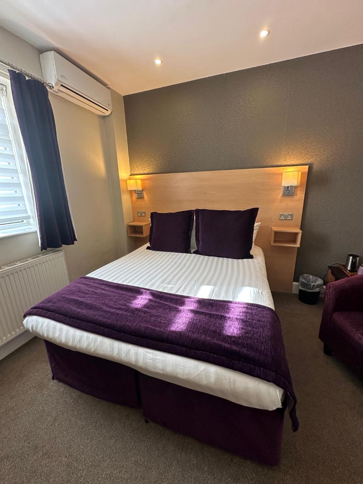 Hotel The Chocolate Box 4*
