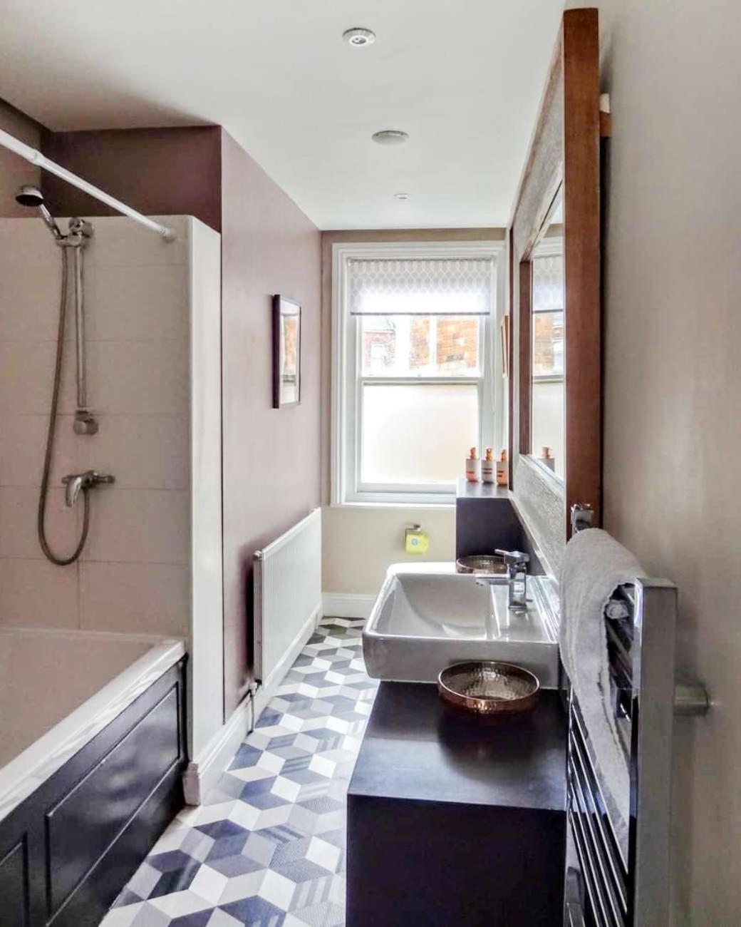Hot Tub Escape Holiday home *