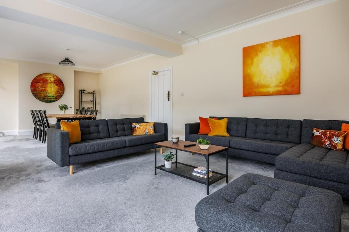 Lovely Spacious House, 300m From Beach, With Parking Bournemouth