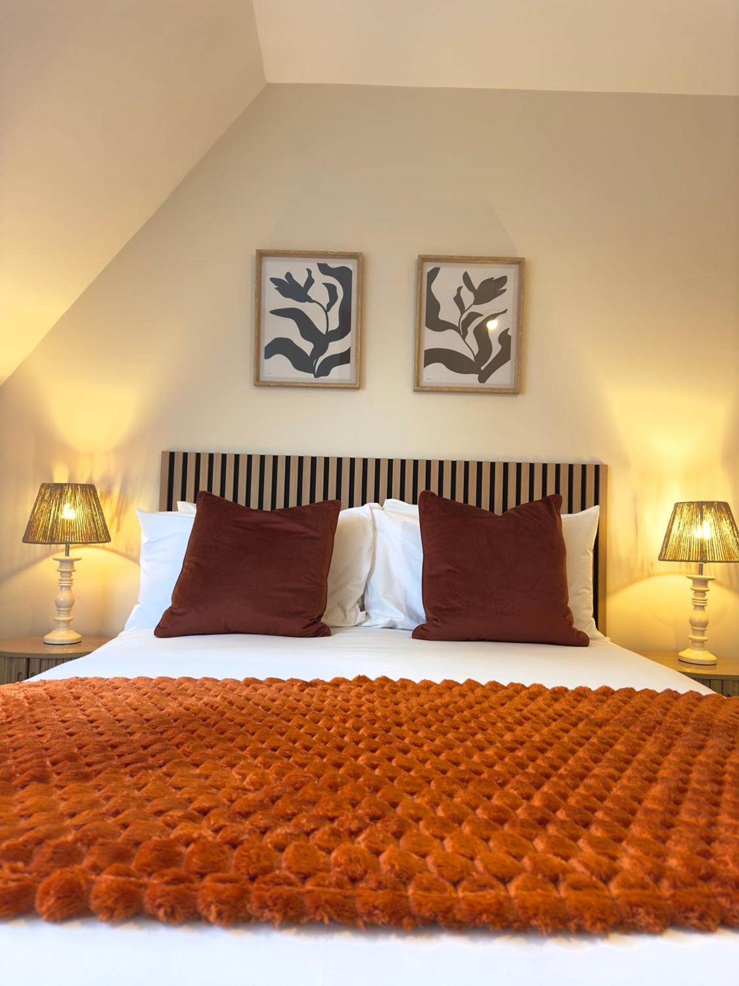 The Shore Hotel *
