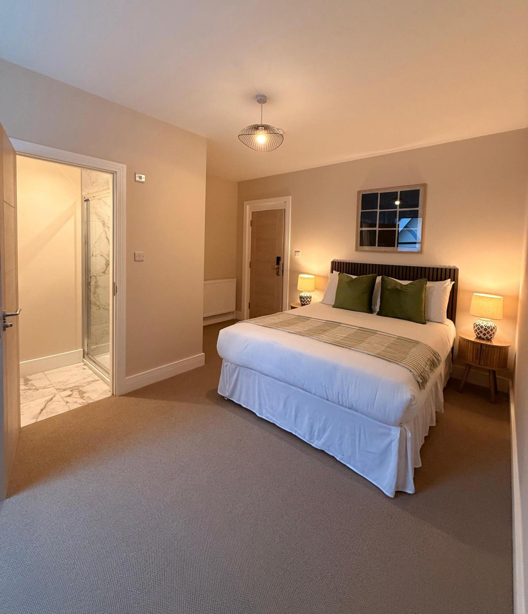 The Shore Hotel *