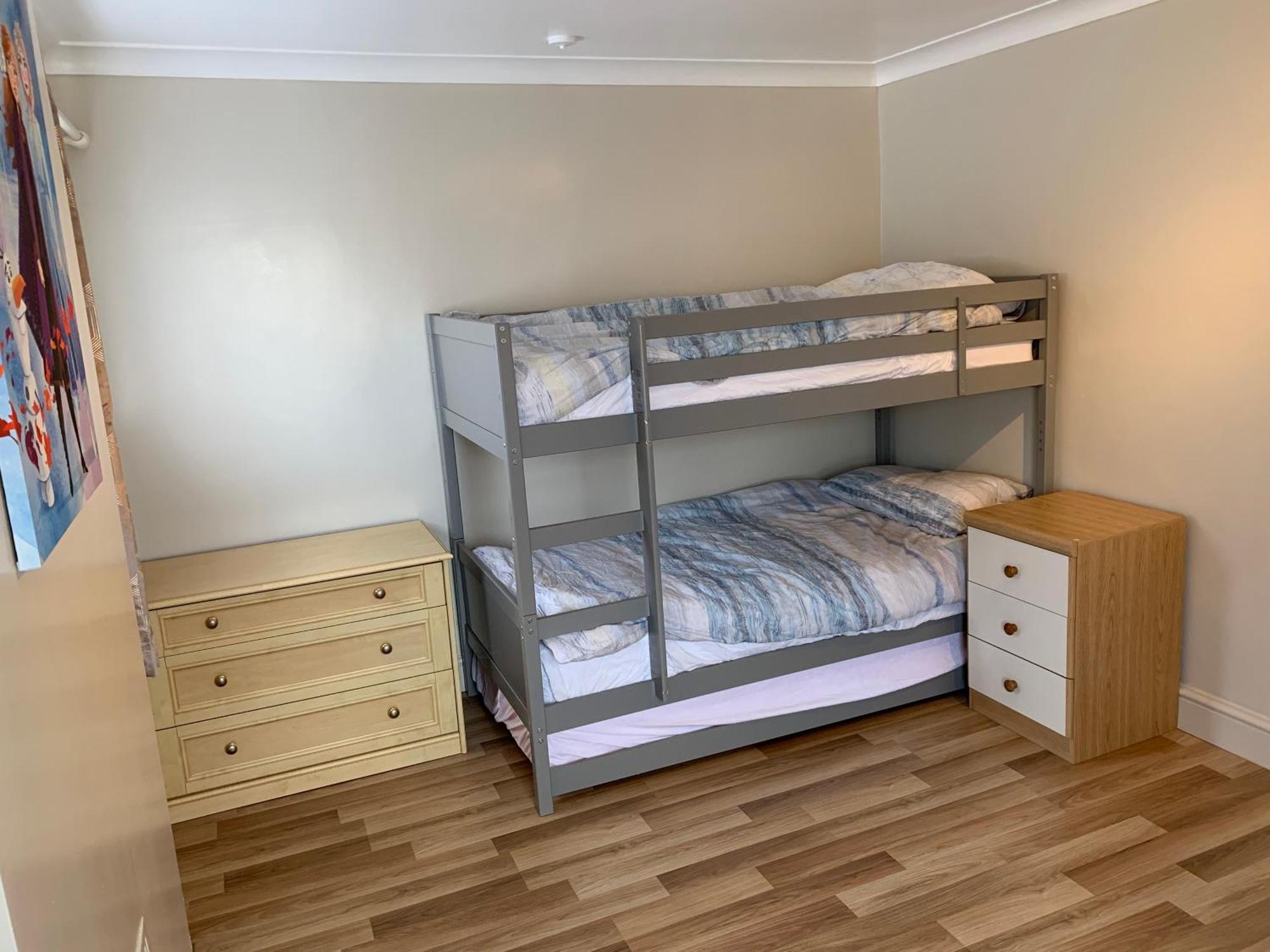Family House - Spa, Garden, Parking * Bournemouth