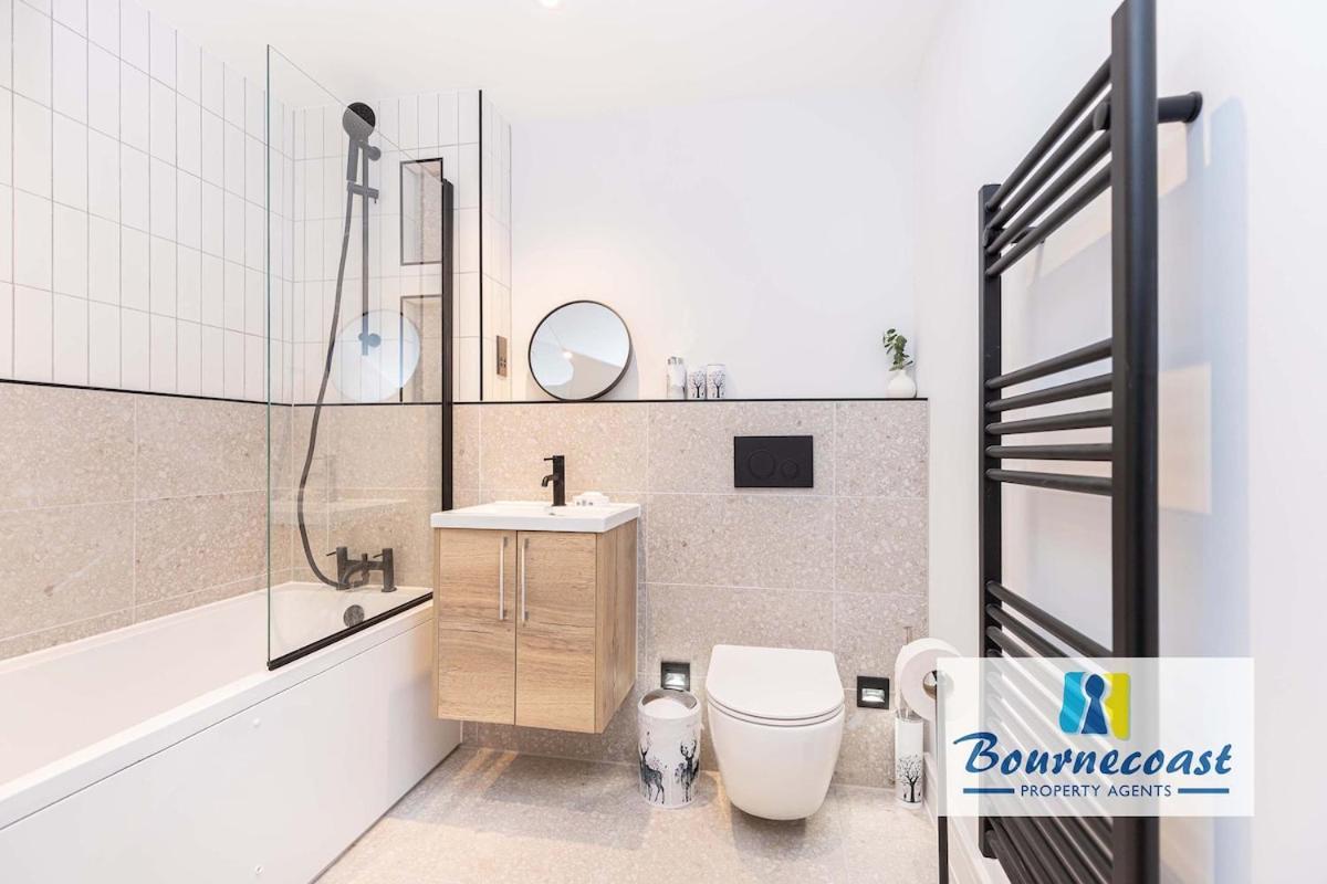 Bournecoast - Modern Near Sandy Beaches - Fm9637