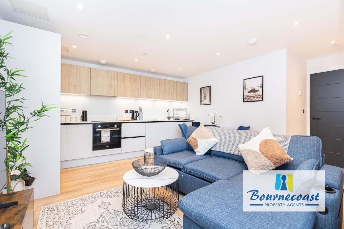 Bournecoast - Modern Near Sandy Beaches - Fm9637