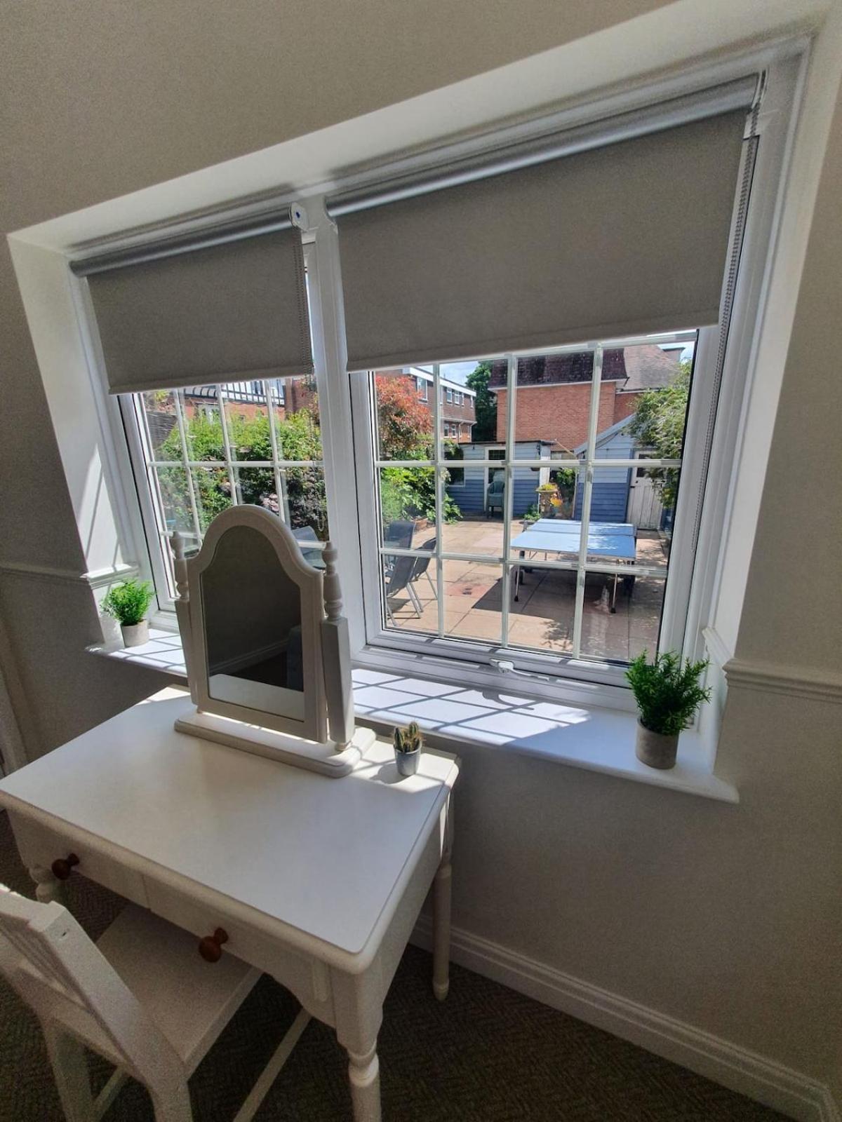 Luxury Close To Apartment