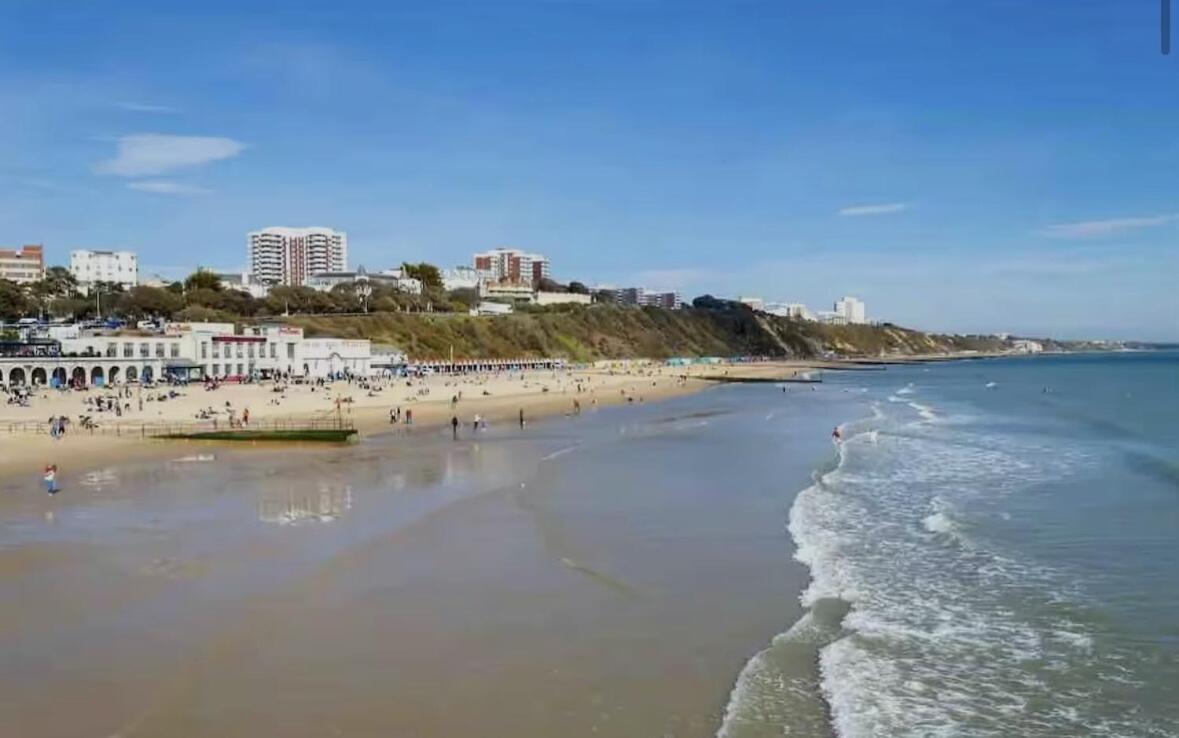 Apartment Cosy Retreat - Beach Location, 1 Bed, Free Parking, High Speed Wifi