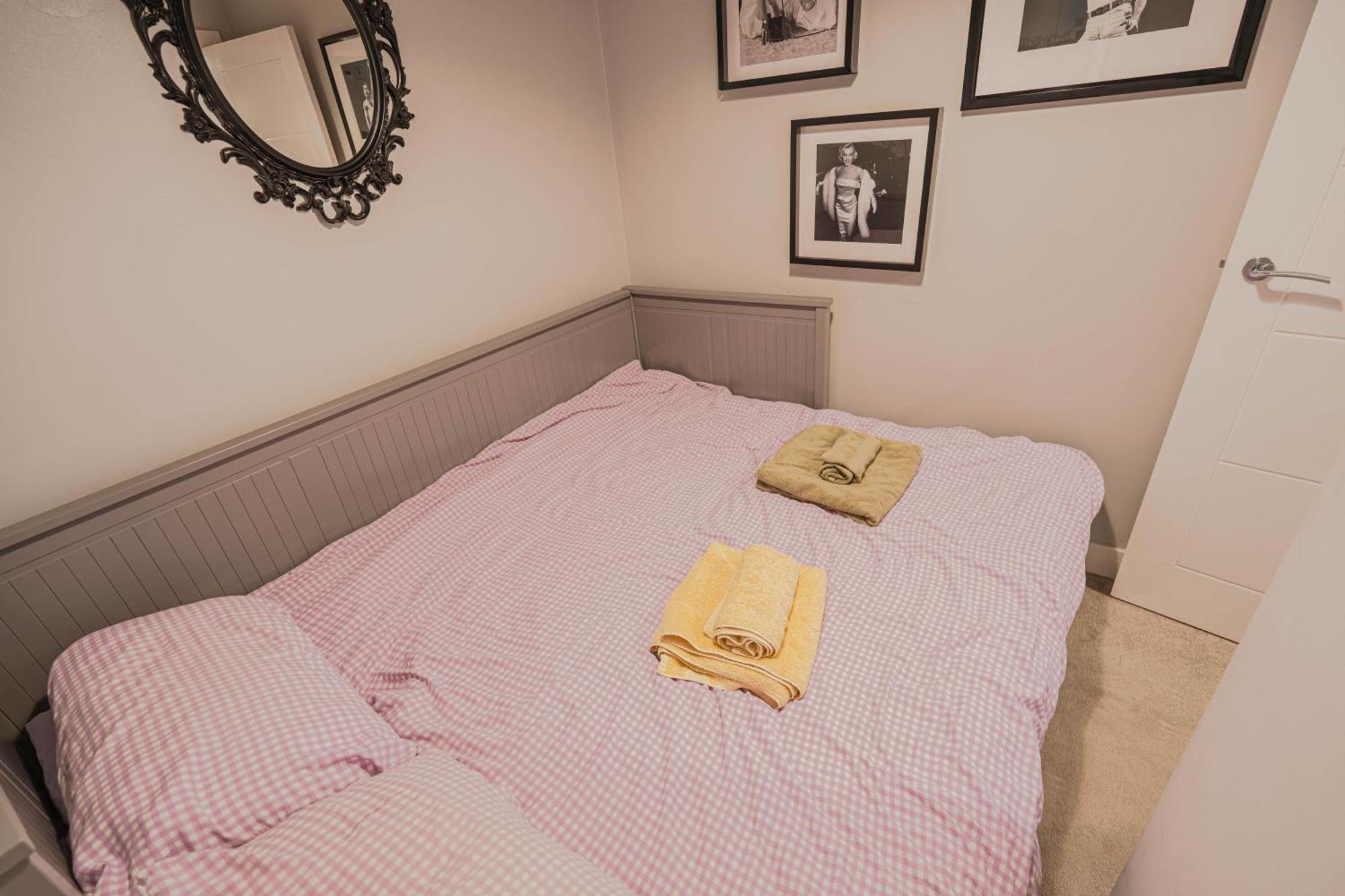 Stunning Bright Two Bedroom In Southbourne *