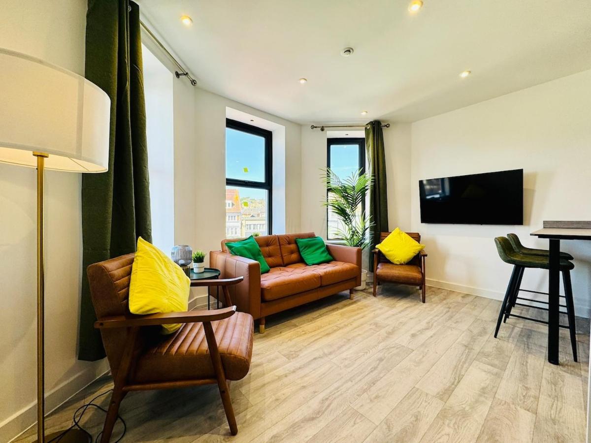 - 2-bedroom - 4 Guests - Prime Spot Apartment