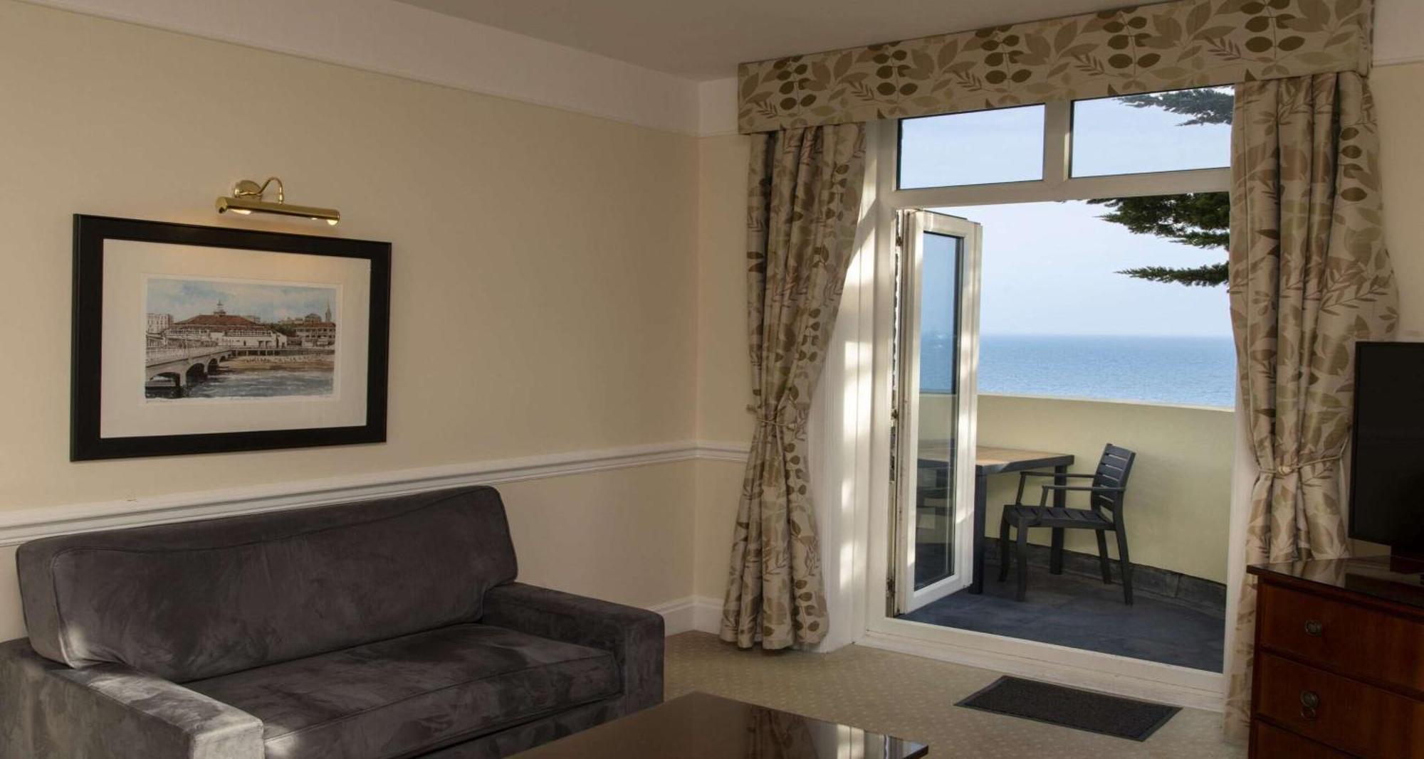 Carlton Hotel, Bw Signature Collection Hotel 3*