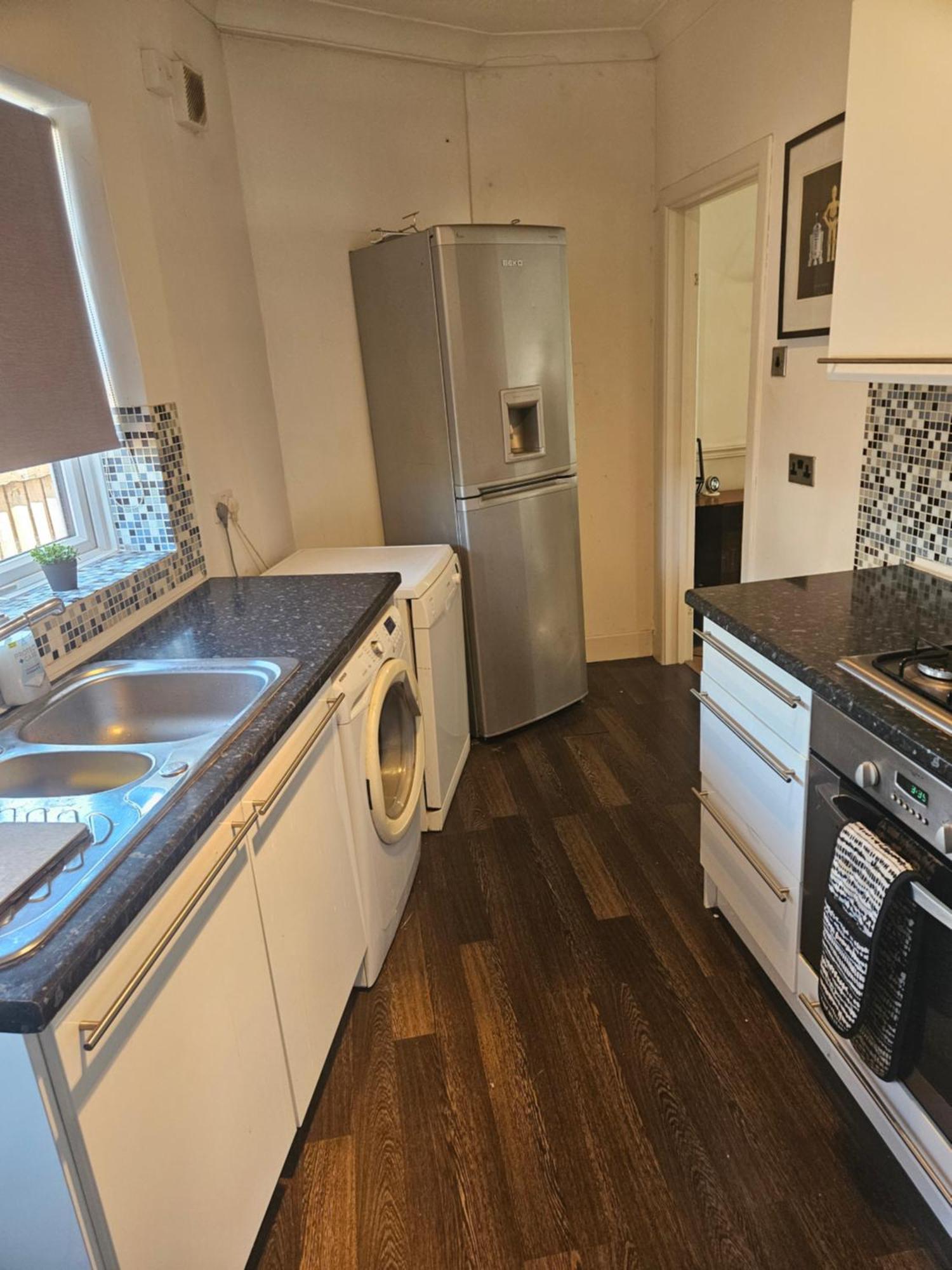Holiday home Sunny With Bbq & Outdoor Seating *