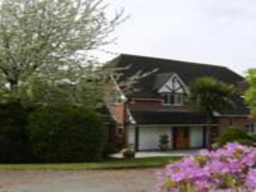 Les Bouviers Restaurant With 5*