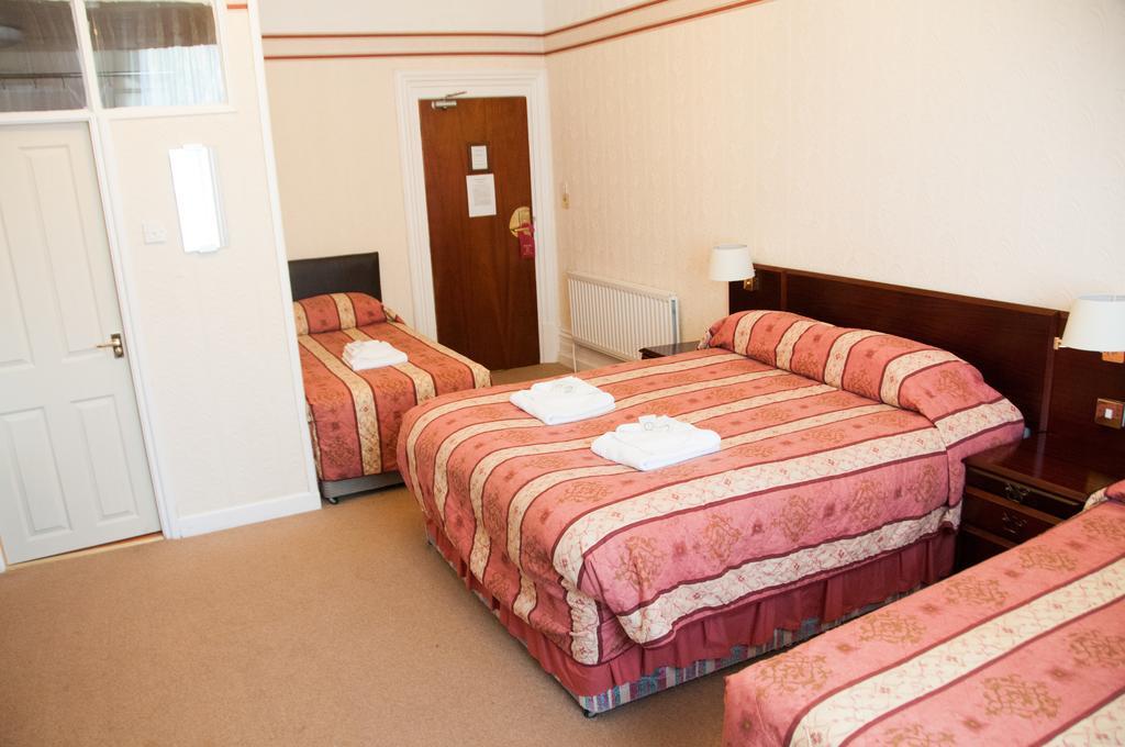 Hotel Tower House 2*