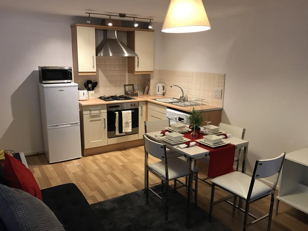 Kingsholme Apartment *