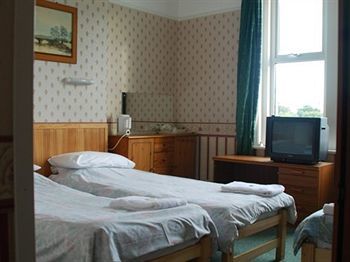Bed & Breakfast Dolphins Bournemouth