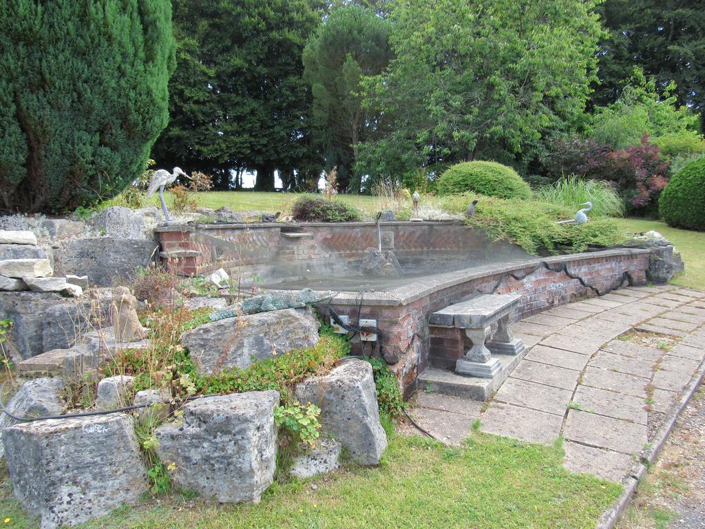 Les Bouviers Restaurant With 5* Bournemouth