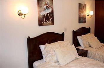 Hotel The Wood 3*