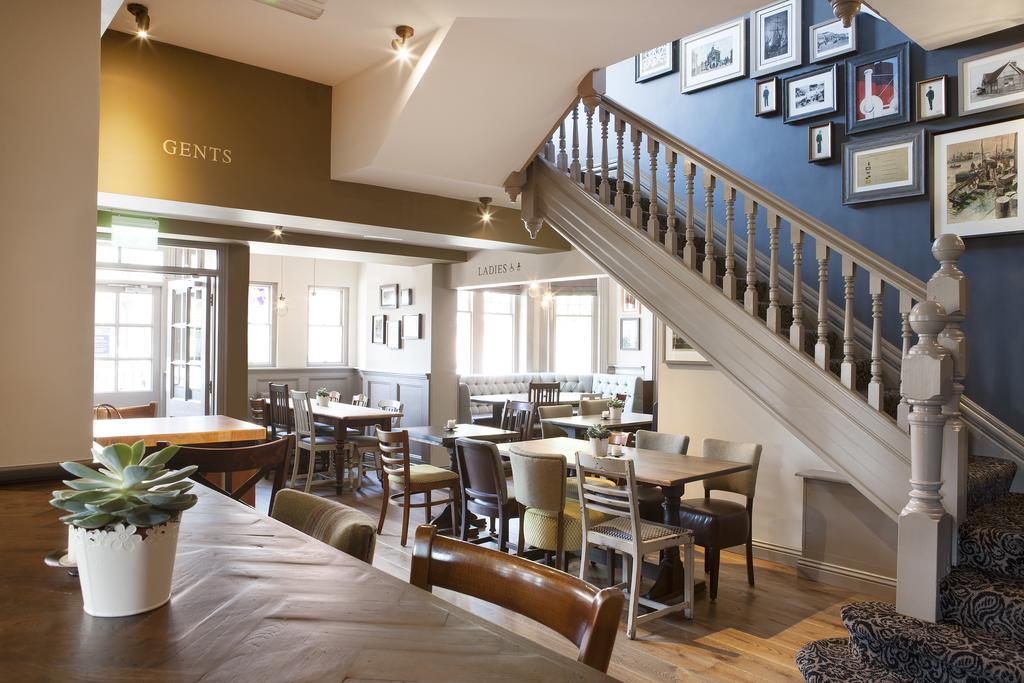In The Park Hotel