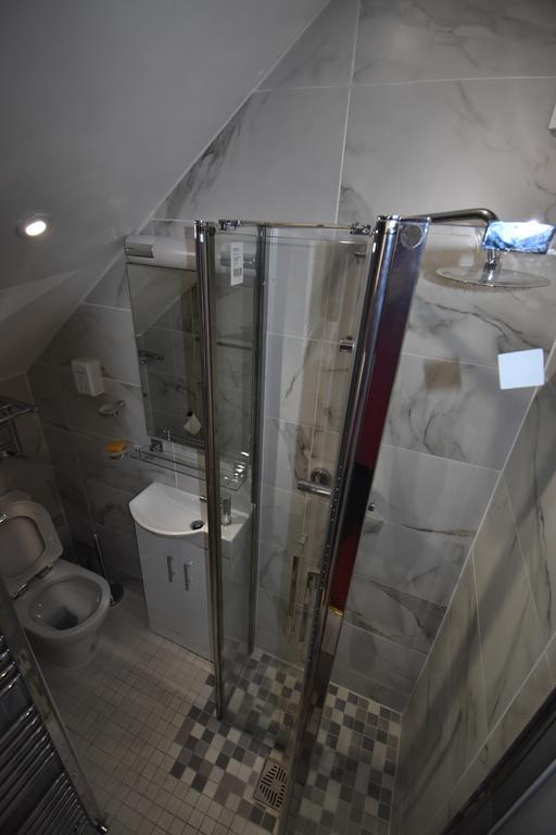 Homestay Prime With Luxury Spa Option Bournemouth