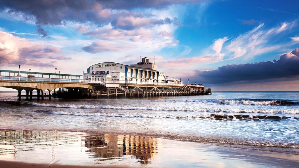 Large 2 Bedroom Apt - Near Beach - Free Parking Apartment Bournemouth