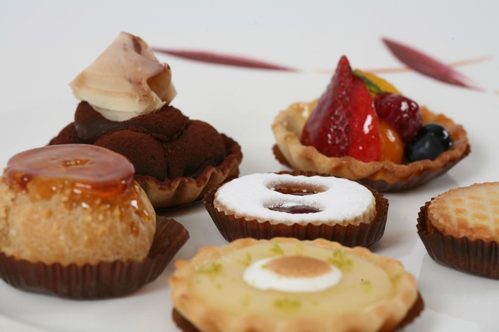 Guest house Les Bouviers Restaurant With 5*