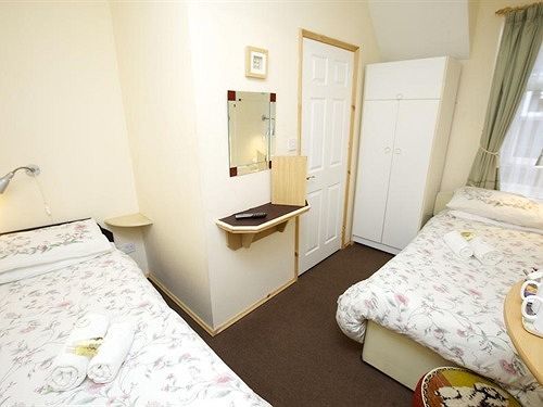 Guest house Shirley