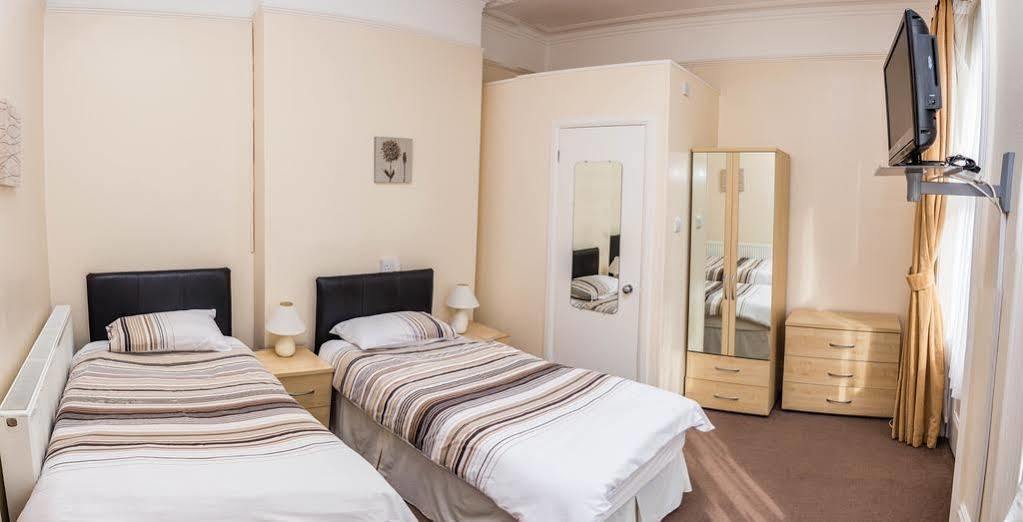 Boscombe Grange Hotel 3*