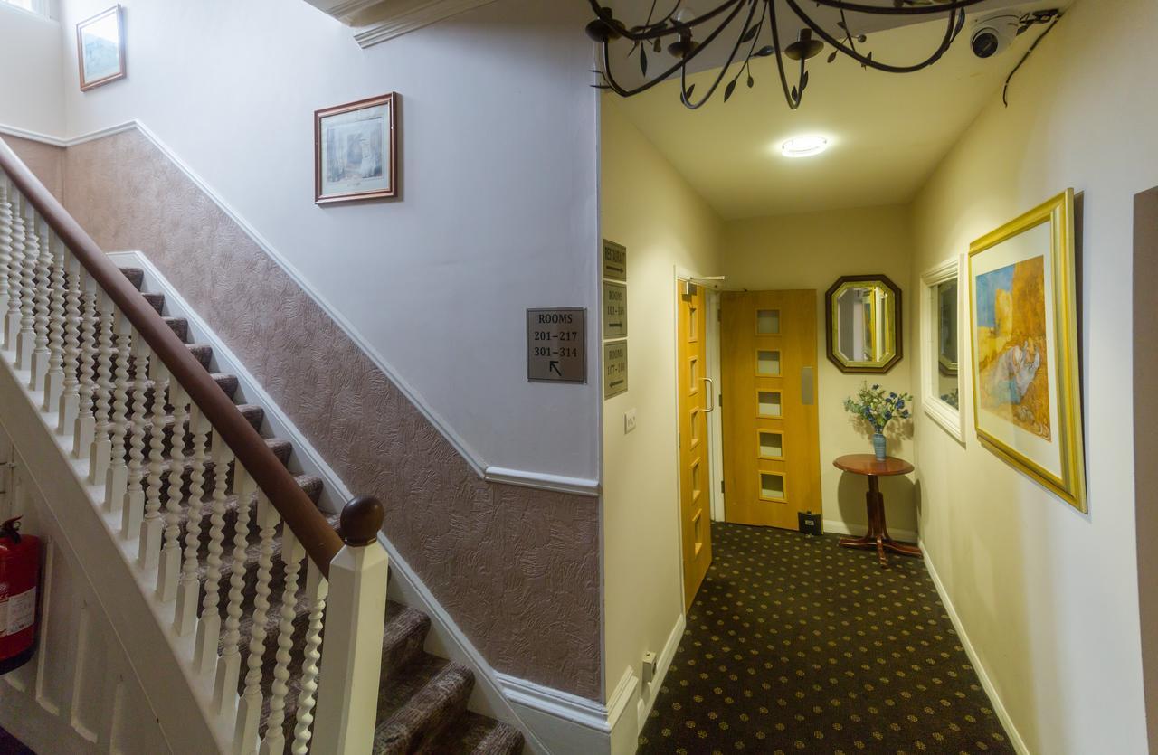 The Croham Hotel