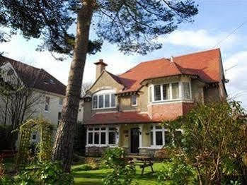 Guest house The Woodlands Bournemouth