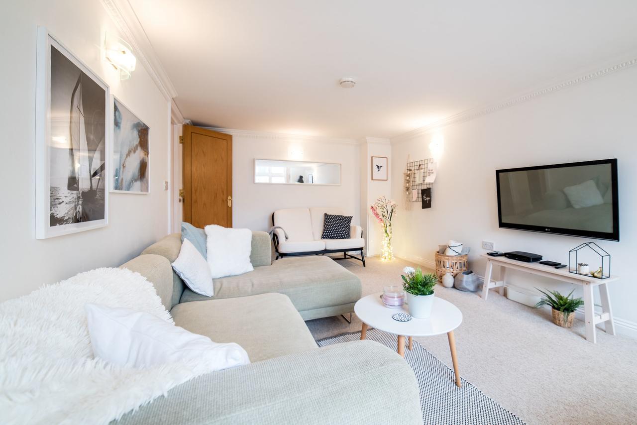 Victorian Duplex In Burlington Mansions Apartment Bournemouth