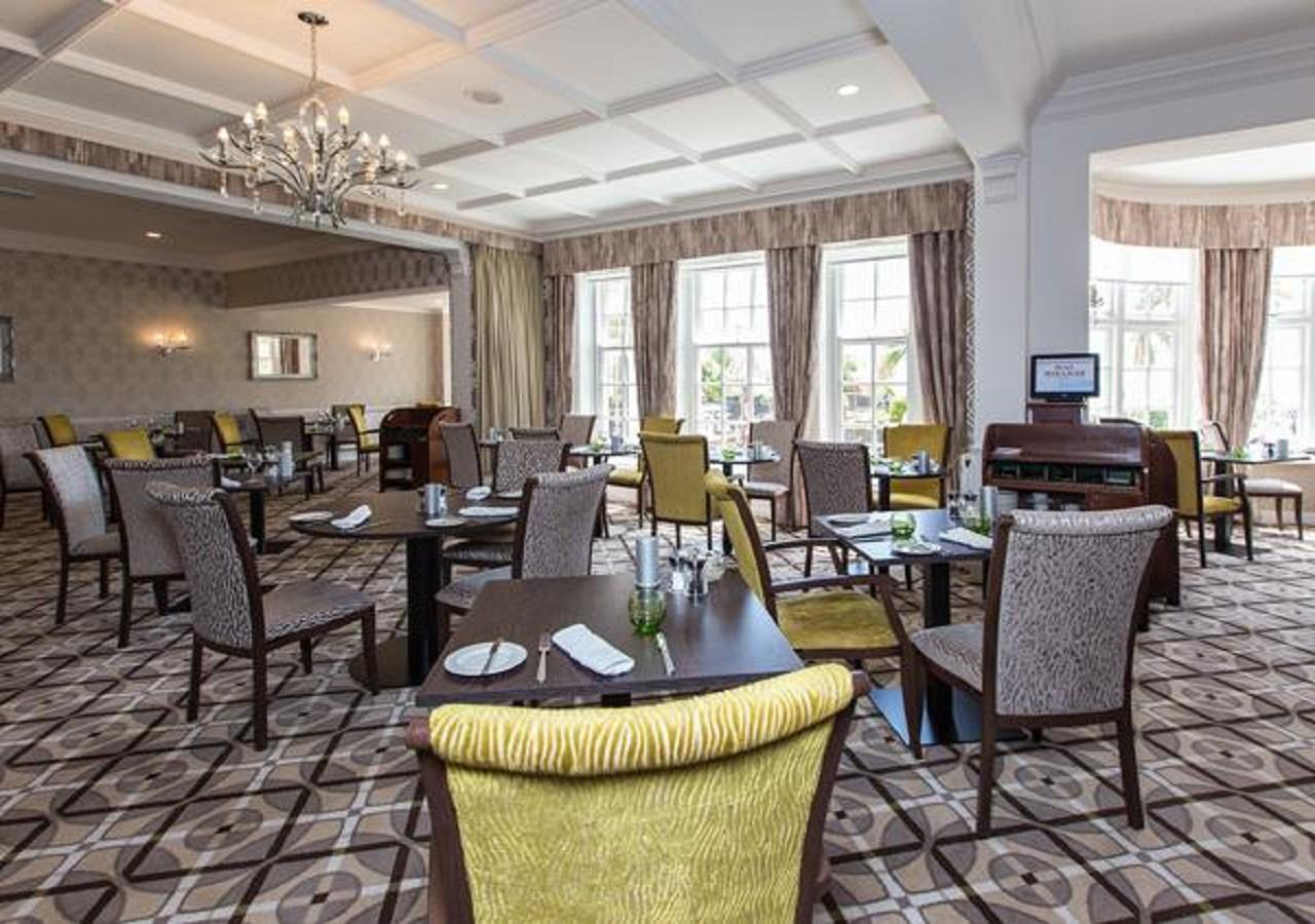 Miramar Hotel 4*