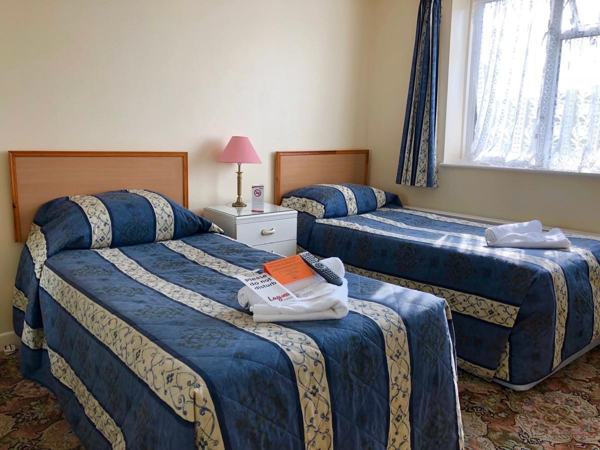 Hotel Laguna 3*