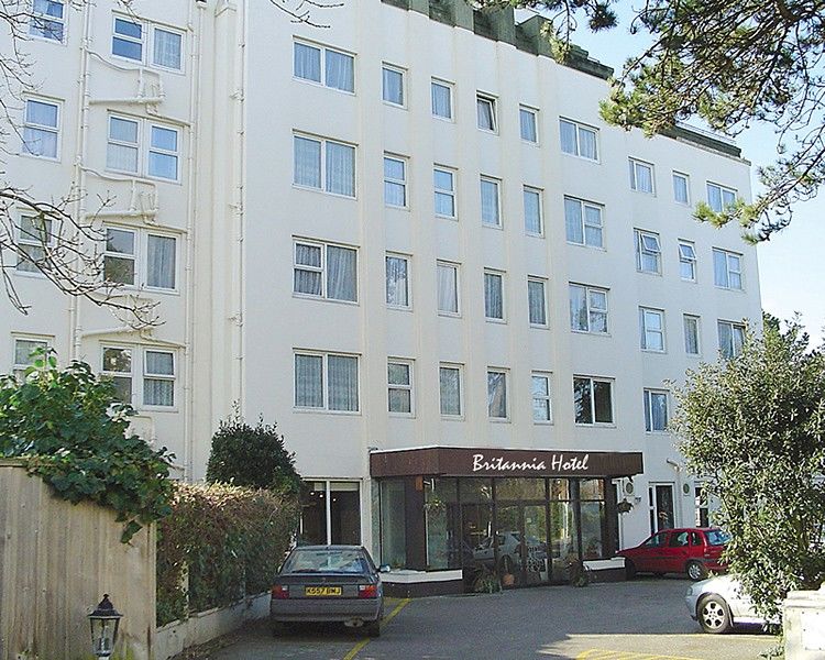 Britannia Hotel 3*