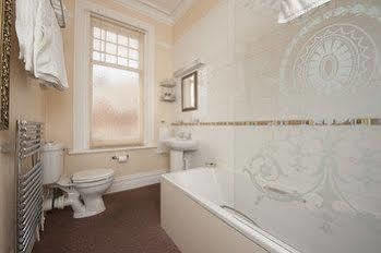In The Park Hotel 3*
