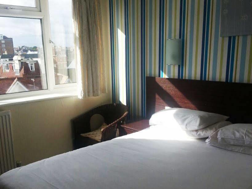 Hotel Bourne Hall