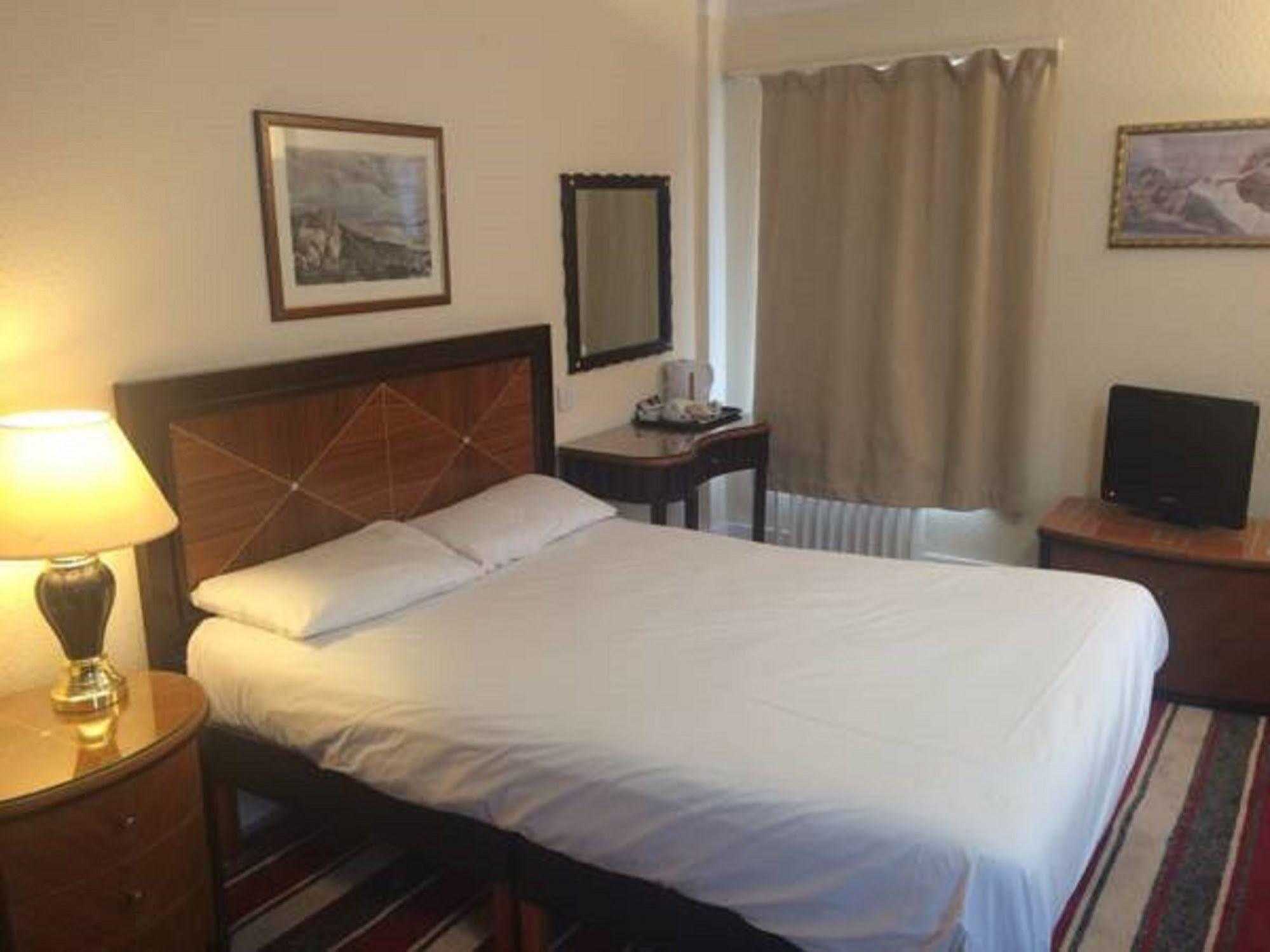 Hotel Britannia 3*