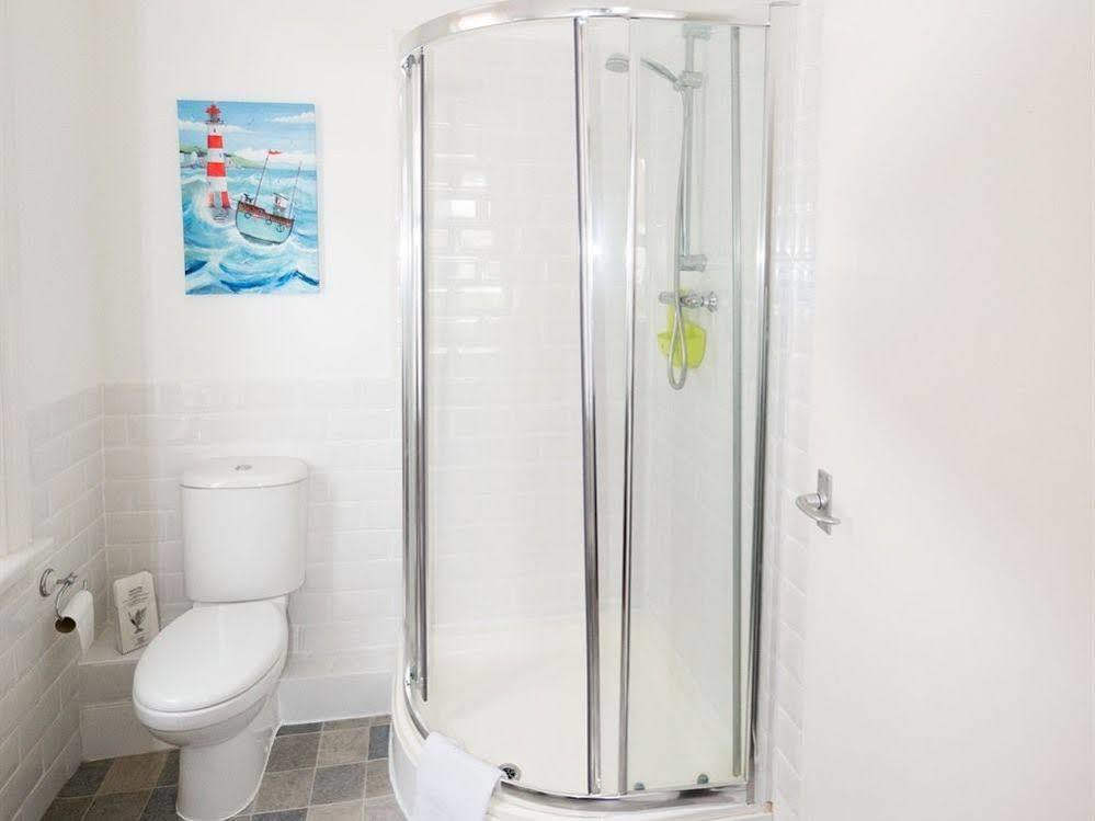 Southern Breeze - Adults Only Bed & Breakfast Bournemouth